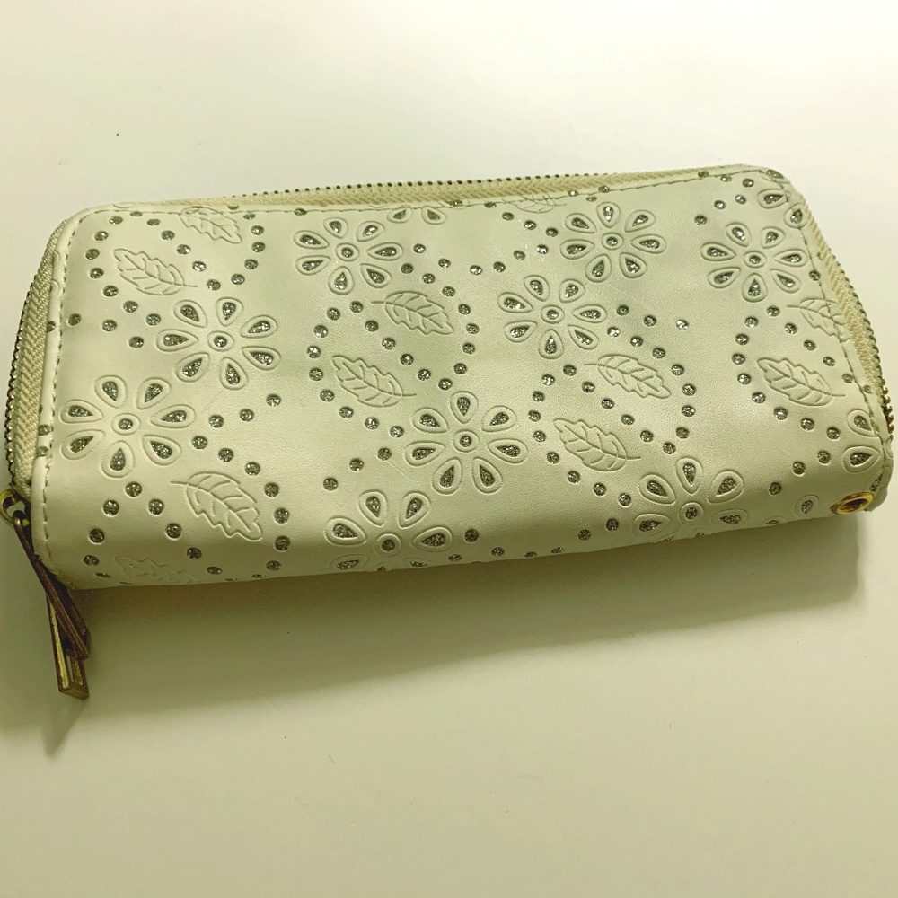 🎈Lizzie&Tommy Ivory Sparkle Wallet